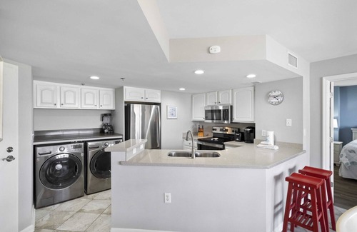Palmetto Dunes Condo | Beautifully Redecorated Villamare 2517 - Bathroom Refresh for 2025