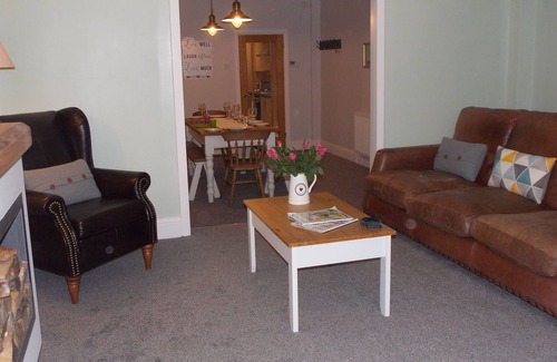 Langley Park House | Beautifully Refurbished 3 bedroom property 4 mile from Durham City