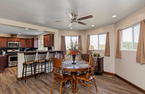 Rye House | Beautifully remodeled ranch house in the mountains of Rye, CO
