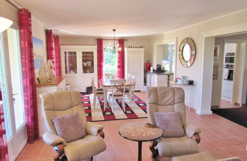 Draguignan House | Beautifully renovated Mediterranean house with a perfect view and pool
