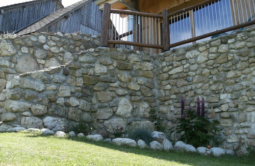 Le Noyer Ski Chalet | Beautifully Renovated Farm With Terrace And Garden, Great Views