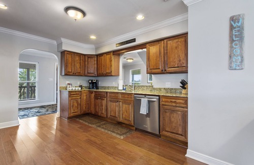 Gulfport House | Beautifully Renovated Waterfront House in Gulfport