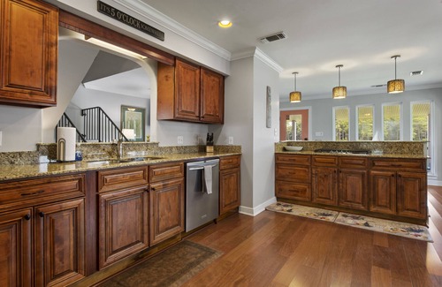 Gulfport House | Beautifully Renovated Waterfront House in Gulfport