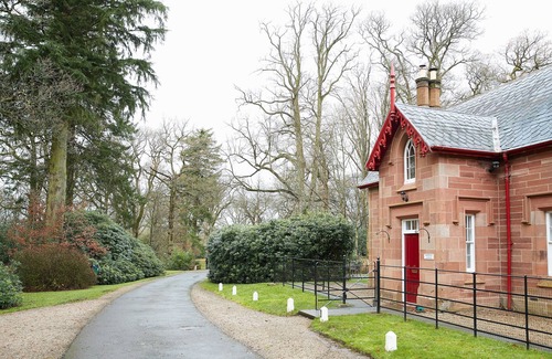 Carlisle Apartment | Beautifully restored former gatehouse standing proudly at the entrance