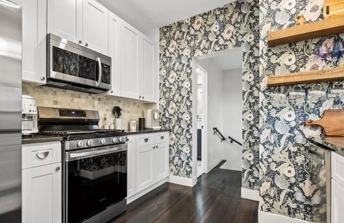 Mar Lee House | Beautify styled 3-bedroom home near Sloan's Lake with backyard and garage.