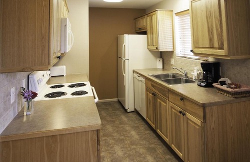 Estes Park Resort | Beaver Brook on the River