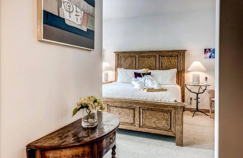 Highlands Townhomes Condo | Beaver Creek CO | Highlands Slopeside 202 | Platinum 3 Bedroom