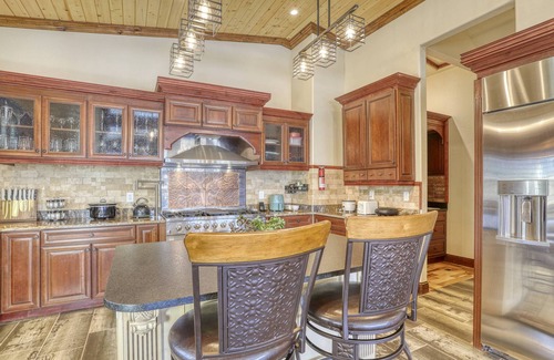 Pagosa Springs House | Beaver Lodge: Ultra Lux Home, Sauna, Hot Tub, Lake Views, Amenities Galore