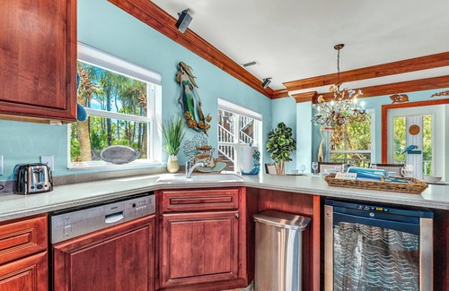 East End House | Because you deserve the best!