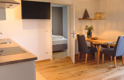 San Genesio Atesino Apartment | Beckenbinder Garden Apartments / cozy new apartment with a beautiful terrace