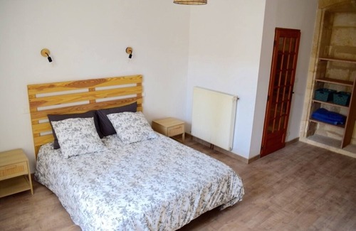 Auriac-du-Perigord Bed & Breakfast | Bed and breakfast in the heart of a village rich in heritage and hiking trails