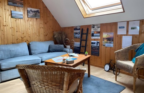 Forest-Montiers Bed & Breakfast | Bed and Breakfast 'À La Ferme 2 Pers' with Shared Terrace and Wi-Fi