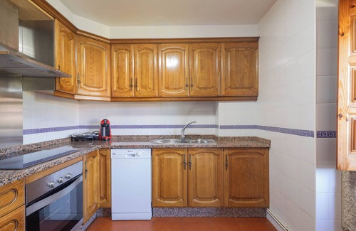Areas Bed & Breakfast | Bed and Breakfast "Casa Rectoral Doble 3" with Mountain View, Shared Pool & Wi-Fi