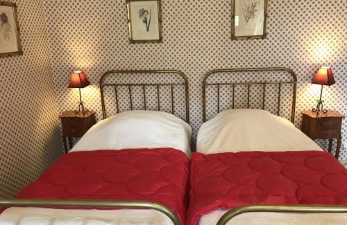 Ballan-Mire Bed & Breakfast | Bed and Breakfast - Château du Vau