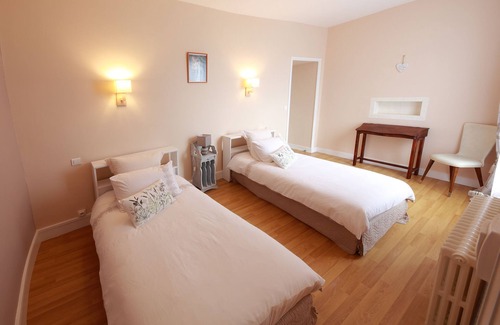 Latille House | Bed and Breakfast La Loge des Fées Ch. Lorelei