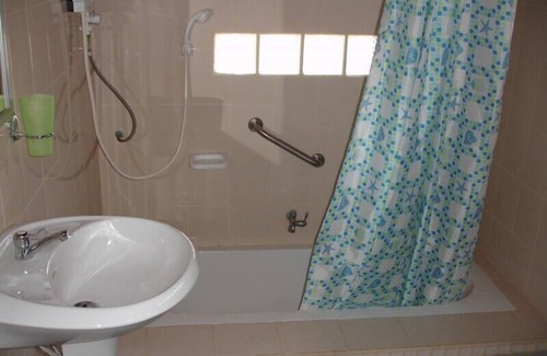 Udon Thani Resort | Bed and Breakfast STC