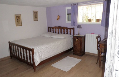 Allauch House | Bed & Breakfast in Provence, in a House/Villa - ALLAUCH near MARSEILLE