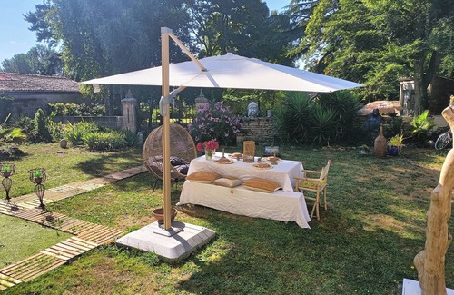 Champdeniers Bed & Breakfast | Bed & Breakfast "L'Héritage"