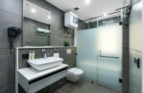 Sarhol Apartment | BedChambers Serviced Apartments, MG ROAD