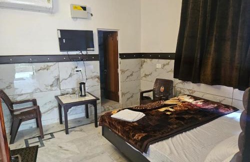 Jammu Hotel | Bedi's lodge