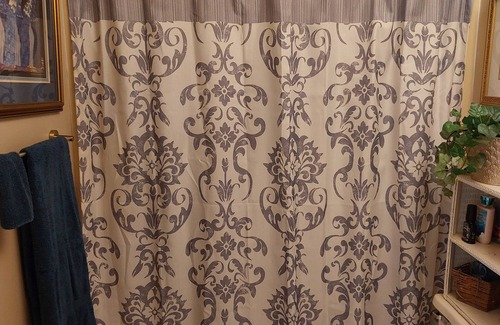 Conyers House | Bedroom with Full Bath in Clean/Quiet Home with 2 active & friendly dogs