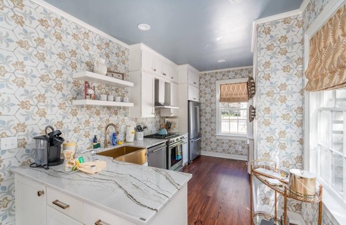 Radcliffeborough House | Bee & Blossom | Historic Charm