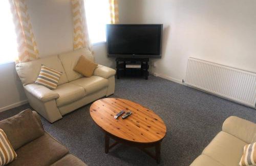 Merthyr Tydfil Apartment | Bee Hive Merthyr Tydfil