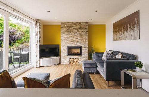 Bowness-on-Windermere Apartment | Beechwood Brook, 3 bed, 3 bath, parking, Bowness