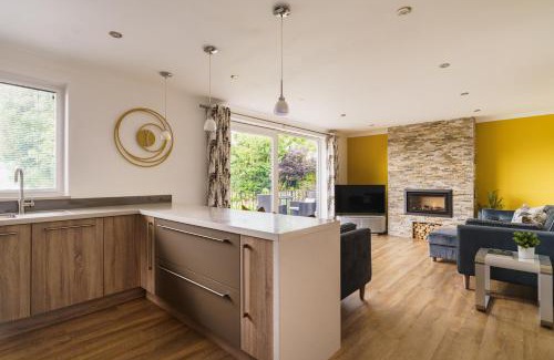 Bowness-on-Windermere Apartment | Beechwood Brook, 3 bed, 3 bath, parking, Bowness