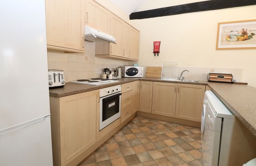 Wood Norton Cottage | Beechwood