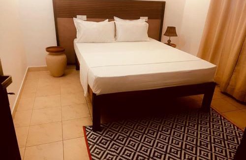 Seeduwa - Katunayake Bed & Breakfast | Bees Airport Hotel