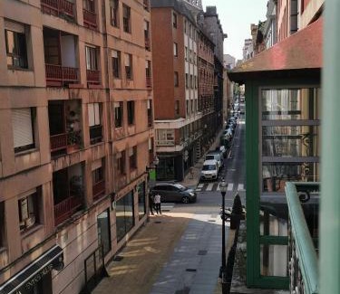 Gijon City Centre Apartment | Begoña 18 Rest & Adventure