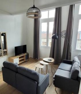 Cret de Roc Apartment | Bel Appart' 3 chambres 3 Sdb au centre-ville St Etienne