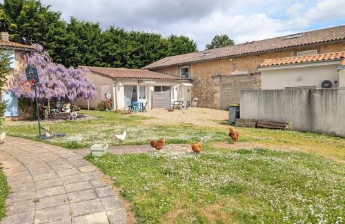 Vouneuil-sous-Biard Apartment | Bel Appartement T2 Climatisé avec piscine Poitiers-Futuroscope-CREPS de Poitiers