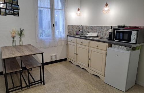 Douzens Apartment | Bel appartement 2/4personnes