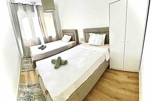 Saint-Priest Apartment | Bel Appartement spacieux T4 avec 2 Parkings privée Gratuit
