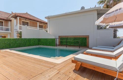 Alikanas Apartment | Bel Momento - Family Room