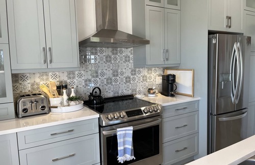 French River Villa | Bela Vista Getaway - Water views, Dreamy Sunsets and Star Gazing. Pet-Friendly!