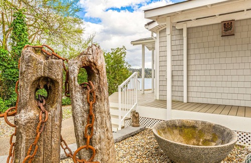 Belfair House | Belfair Beach House in Belfair