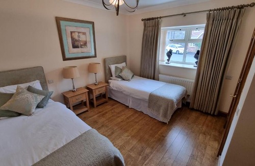 Llanyre Hotel | Bell Country Inn