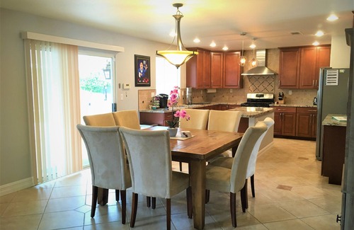 Temecula House | Bell Rock Retreat, Near Temecula Wine-Country, w/Pool & Spa