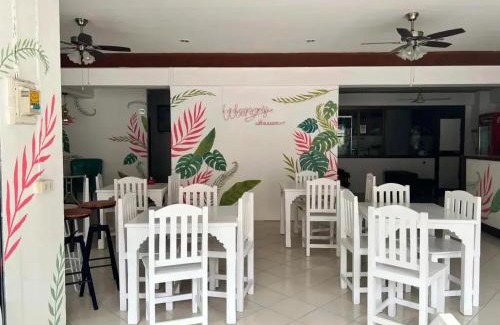 Chana Songkhram House | Bella Bella House