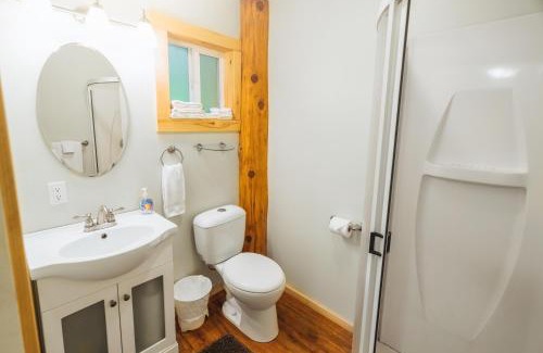 Hagensborg Ski Chalet | Bella Coola Grizzly Tours and Resort