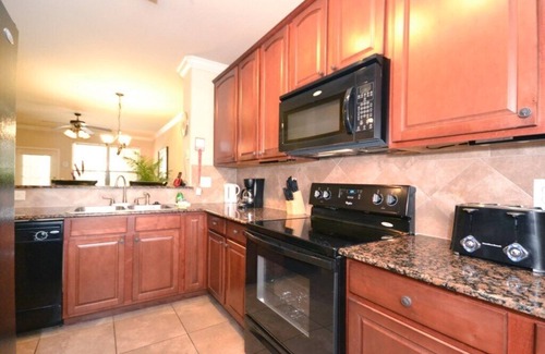 Davenport Condo | Bella Piazza Resort Condo with ground floor outdoor space