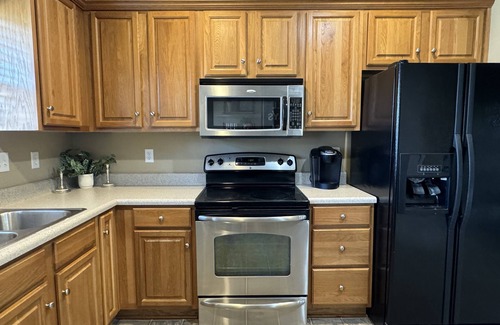 Montevallo House | Bella’s Place B