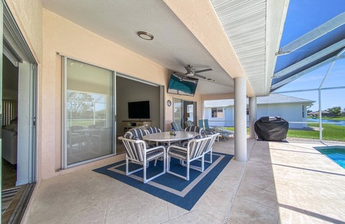 Long Meadow Villa | Bella Vista, full refund*, heated pool, sleeps 6