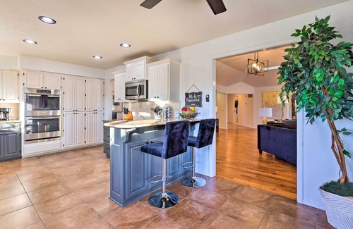 Bella Vista House | Bella Vista Retreat with Pool, On Golf Course!