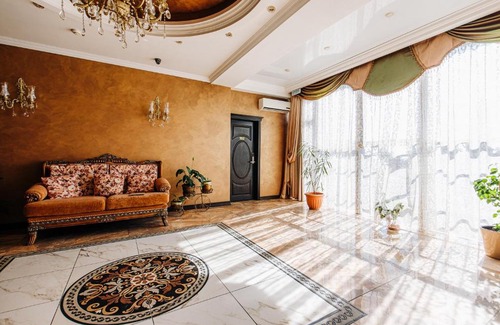 Tsentralnyy Hotel | Bellagio Hotel