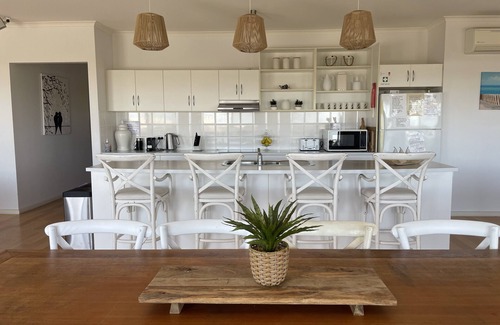Island Beach House | Belle Beach House - Island Beach - Swim Spa