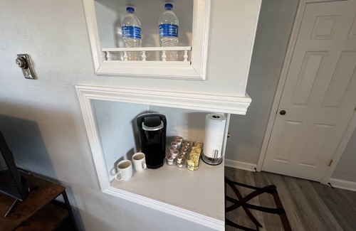 Bardstown Apartment | Belle Beam Room-easy walk to downtown & 10mins to distilleries-NO Cleaning Fee!